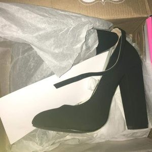 Brand new black heels